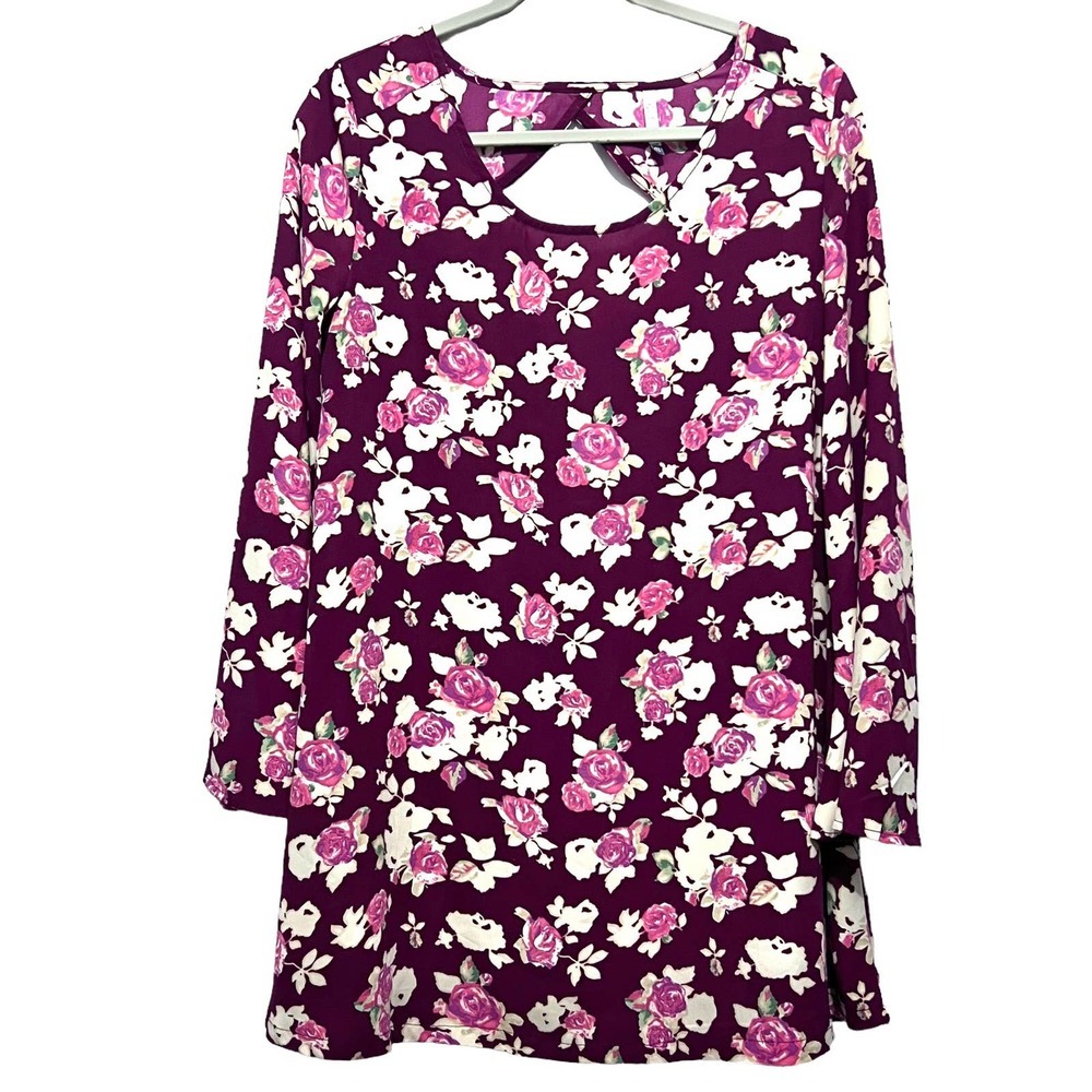 Wallflower Burgundy Floral Cutout Back Bell Sleeve Shift Dress MED